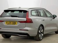 Usado Volvo V60 Plus 349 HP (256 kW) 2025 Carrinha