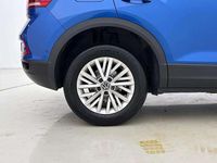 Used VW T-Roc Life 150 HP (110 kW) 2023 Blue SUV