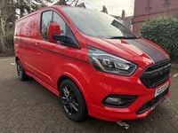 Used Ford Transit Custom Sport 185 HP (136 kW) 2020 Red Van