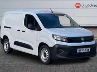 New Vauxhall Combo 100 HP (73 kW) 2025 White MPV