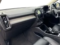 Used Volvo XC40 Inscription 187 HP (137 kW) 2018 Blue SUV