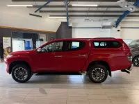 Used Mitsubishi L200 150 HP (110 kW) 2021 Red Pickup