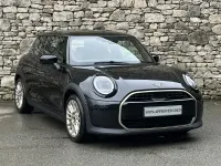Used Mini Cooper Hatch 154 HP (113 kW) 2024 Black Hatchback