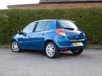 Used Renault Clio II Dynamique 2011 Blue Hatchback