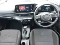Used Hyundai Bayon SE 100 HP (73 kW) 2023 Red SUV