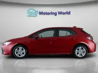 Used Toyota Corolla 122 HP (89 kW) 2020 Red Hatchback