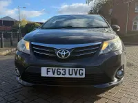 Used Toyota Avensis 126 HP (92 kW) 2013 Black Sedan