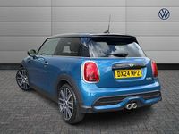 Used Mini Cooper S Exclusive 176 HP (129 kW) 2024 Blue Hatchback