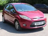Usado Ford Fiesta Zetec 2010 Vermelho Citadino