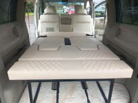 Used Nissan Elgrand 2017 White MPV