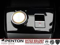 Used MG MG4 EV SE 50 kW (69 HP) 2023 White Hatchback