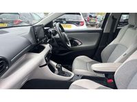Used Toyota Yaris Hybrid 116 HP (85 kW) 2020 Black Hatchback