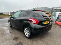 Used Peugeot 208 Style 82 HP (60 kW) 2014 Black Hatchback