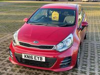 Used Kia Rio 109 HP (80 kW) 2016 Red Hatchback