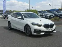 Used BMW 118 Sport Line 138 HP (101 kW) 2020 White Hatchback