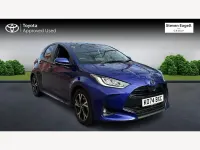 Used Toyota Yaris Design 116 HP (85 kW) 2025 Blue Hatchback