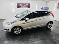 Used Ford Fiesta Zetec 75 HP (55 kW) 2013 Silver Hatchback