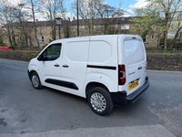 Used Peugeot Partner Premium 131 HP (96 kW) 2023 White MPV