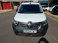 Używany Renault Kangoo 89 kW (122 KM) 2024 Biały Minivan