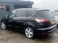 Used Ford S-MAX Titanium 180 HP (132 kW) 2016 Black MPV