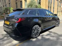 Used Toyota Corolla 122 HP (89 kW) 2019 Black Estate