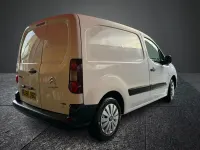 Second-hand Citroën Berlingo 100 CP (73 kW) 2016 Alb Monovolum