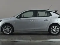 Usado Vauxhall Corsa Design Edition 101 CV (74 kW) 2023 Utilitario