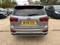 Used Kia Sorento 200 HP (147 kW) 2018 Grey SUV