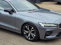 Usado Volvo S60 R-Design 250 HP (183 kW) 2020 Cinzento Sedan