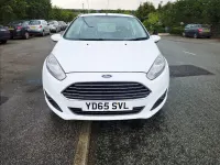 Used Ford Fiesta Zetec 98 HP (72 kW) 2015 White Hatchback