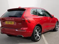 Second-hand Volvo XC60 Inscription 390 CP (286 kW) 2018 Roșu SUV
