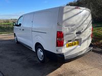 Used Citroën Dispatch 120 HP (88 kW) 2018 White MPV