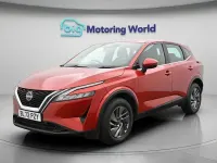 Used Nissan Qashqai Acenta Premium 140 HP (102 kW) 2023 Red SUV
