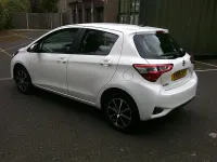 Usado Toyota Yaris 2018 Branco Citadino