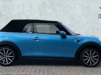 Used Mini Cooper Cabriolet 134 HP (98 kW) 2018 Blue Cabriolet