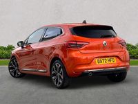 Begagnad Renault Clio V Techno 90 HK (66 kW) 2022 Orange Halvkombi