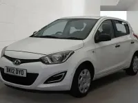 Used Hyundai i20 Classic 84 HP (61 kW) 2012 White Hatchback