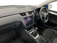 Begagnad Skoda Octavia SE 113 HK (83 kW) 2017 Blå Halvkombi