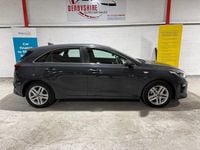 Used Kia Ceed 114 HP (83 kW) 2019 Grey Hatchback