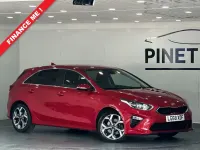 Used Kia Ceed 140 HP (102 kW) 2018 Red Hatchback