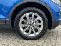Used VW T-Roc Match 115 HP (84 kW) 2025 Blue SUV