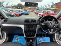 Used Skoda Yeti SE 105 HP (77 kW) 2014 White SUV