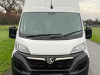 Used Vauxhall Movano 140 HP (102 kW) 2022 White MPV