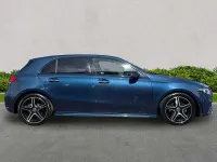 Usado Mercedes A200 AMG Line Premium 2023 Azul Utilitario