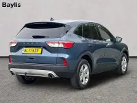Käytetty Ford Kuga Zetec 120 HP (88 kW) 2022 Sininen Katumaasturi