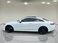 Gebraucht Mercedes E220 AMG Line Premium 2018 Weiß Coupé