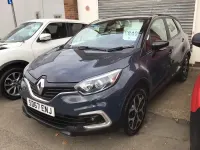 Used Renault Captur Dynamique 90 HP (66 kW) 2017 Grey SUV