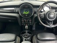 Gebraucht Mini Cooper S Hatch 207 PS (152 kW) 2016 Rot Kleinwagen