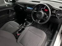 Używany VW Beetle 105 KM (77 kW) 2014 Biały Hatchback