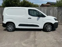 Used Peugeot Partner S 2020 White MPV